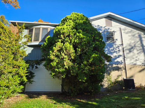 Tiny photo for 48 Rainbow Trail, Vernon, CT 06066 (MLS # 24135577)