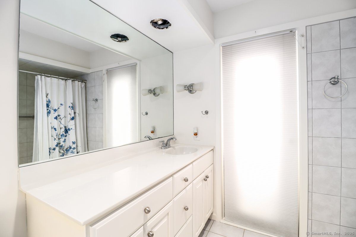 8 Heritage Village #D, Southbury, Connecticut image 20