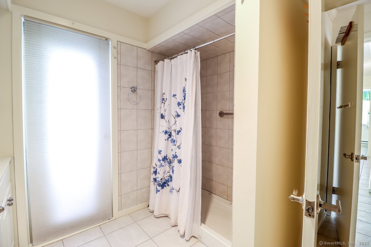 8 Heritage Village #D, Southbury, Connecticut image 21