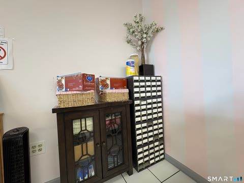 Tiny photo for Bridgeport Avenue, Milford, CT 06460 (MLS # 24190550)