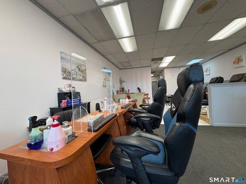 Tiny photo for Bridgeport Avenue, Milford, CT 06460 (MLS # 24190550)