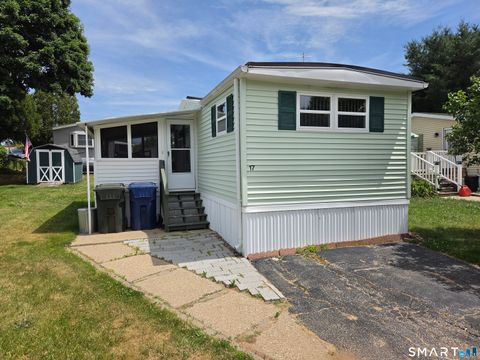 Mobile Home For Sale - 17 Wayne Drive<br/> Windham, CT 06256