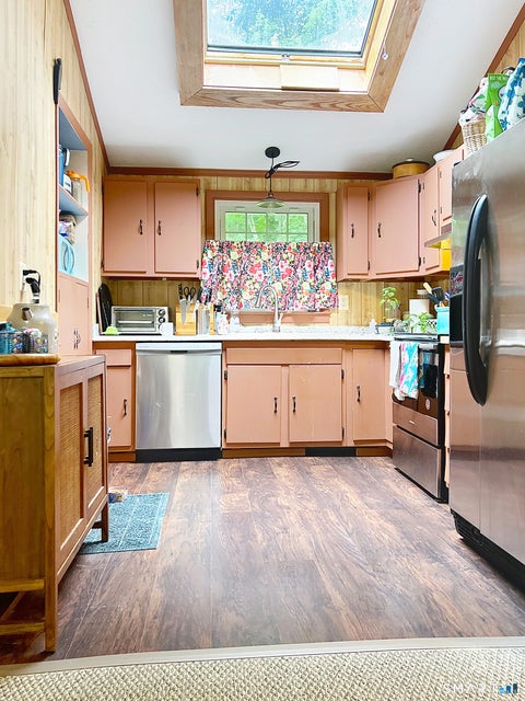 Tiny photo for 489 N Roast Meat Hill Road, Killingworth, CT 06419 (MLS # 24215253)