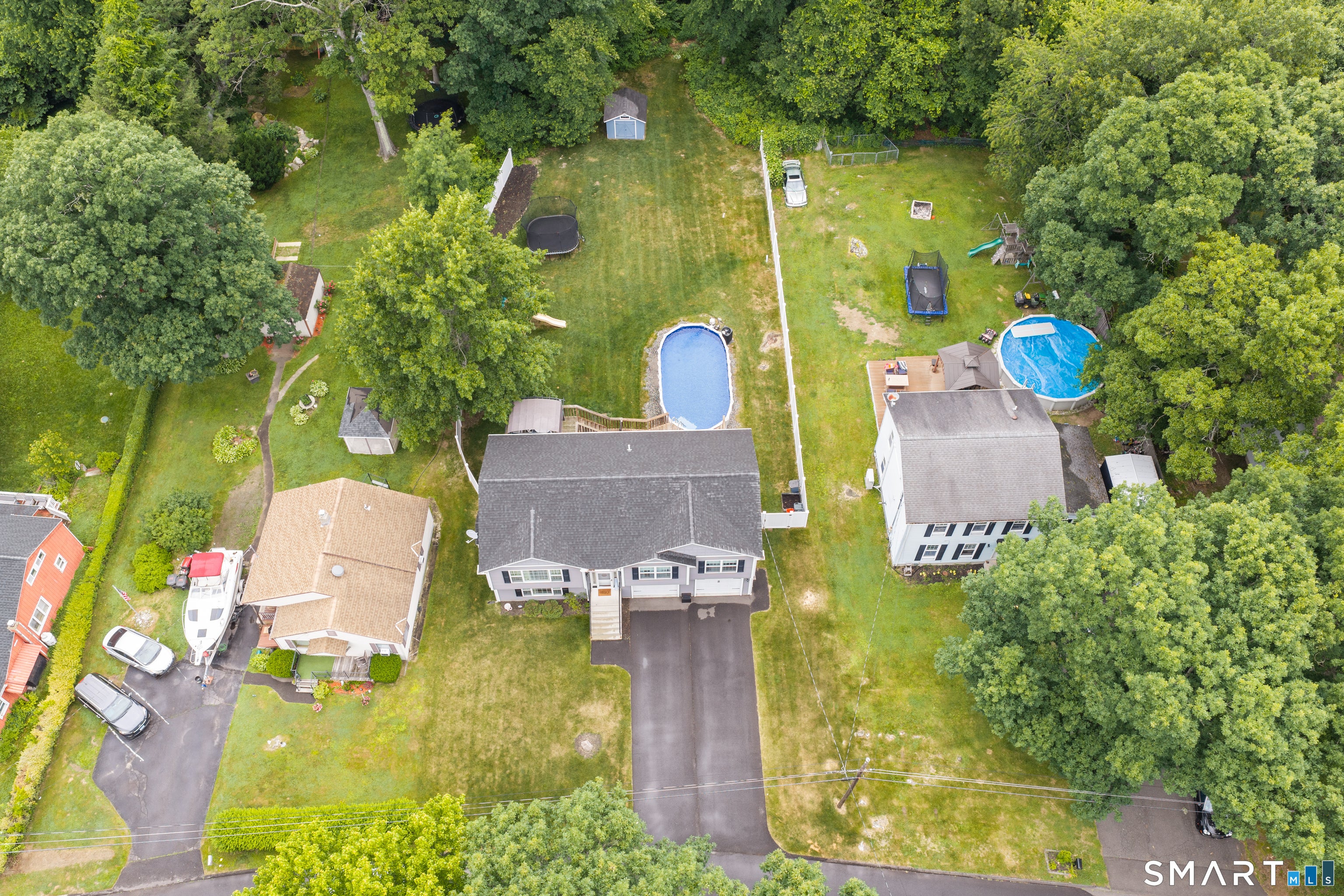 48 Cedar Avenue