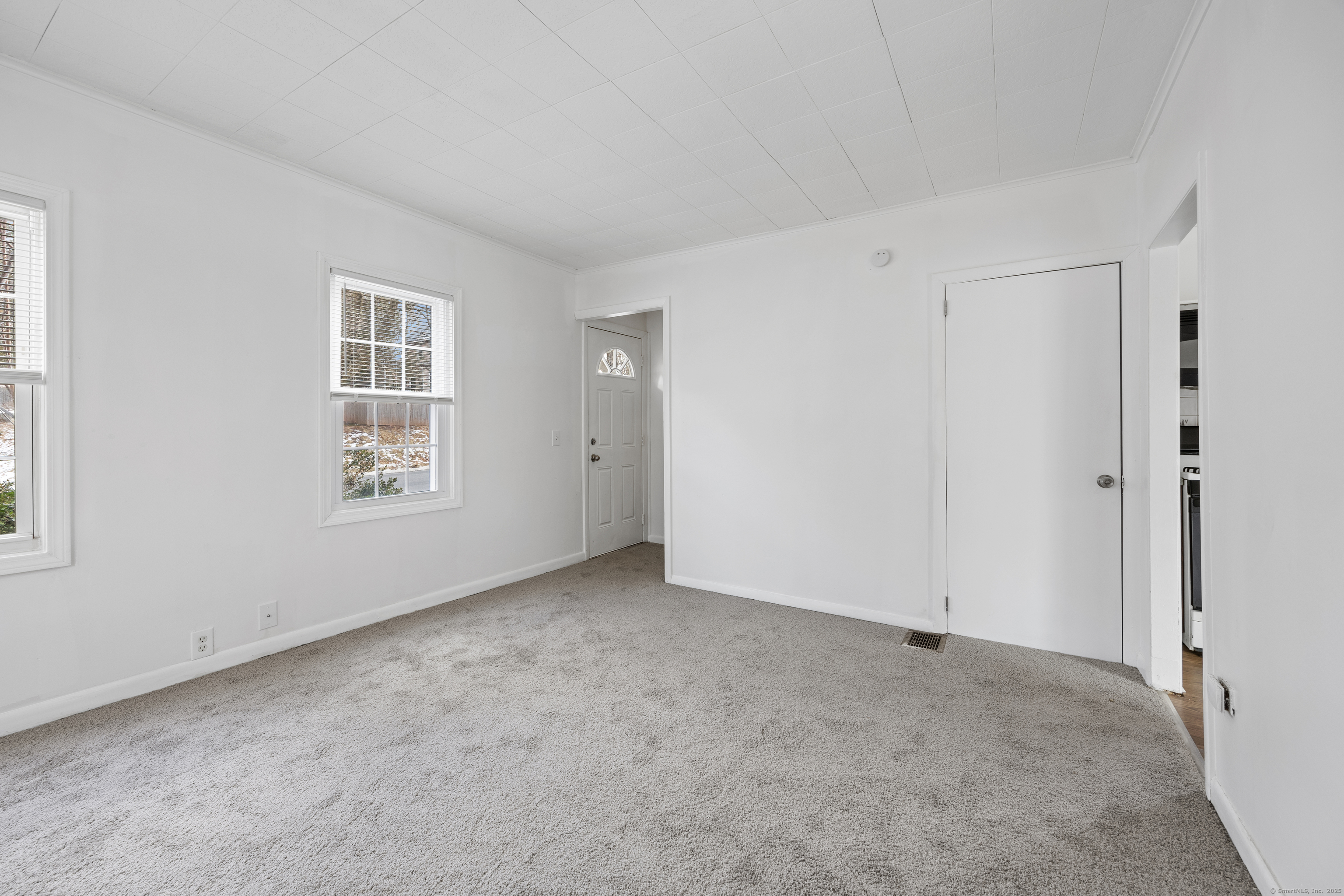 135 New Hanover Avenue, Meriden, Connecticut image 5