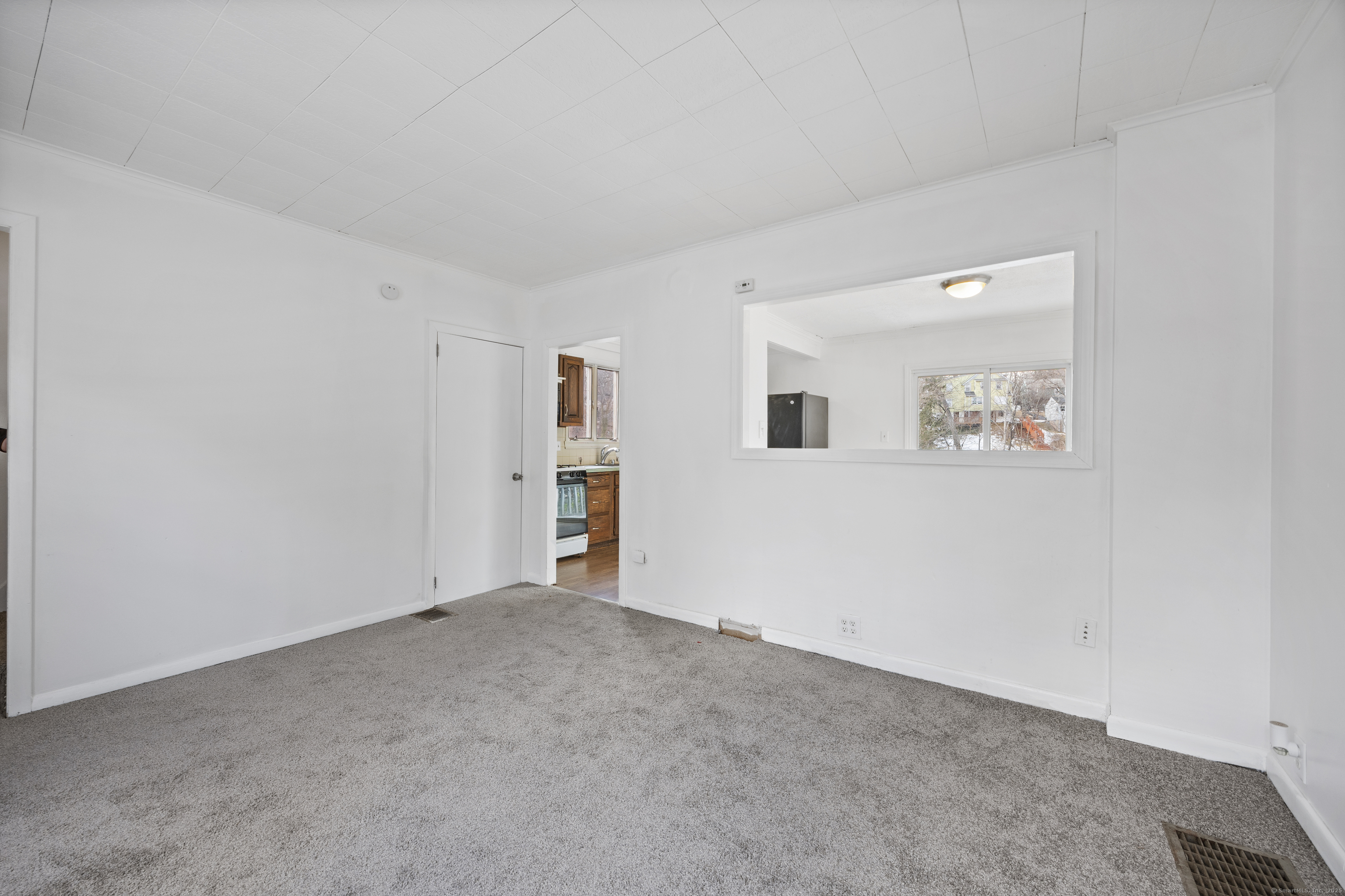 135 New Hanover Avenue, Meriden, Connecticut image 4
