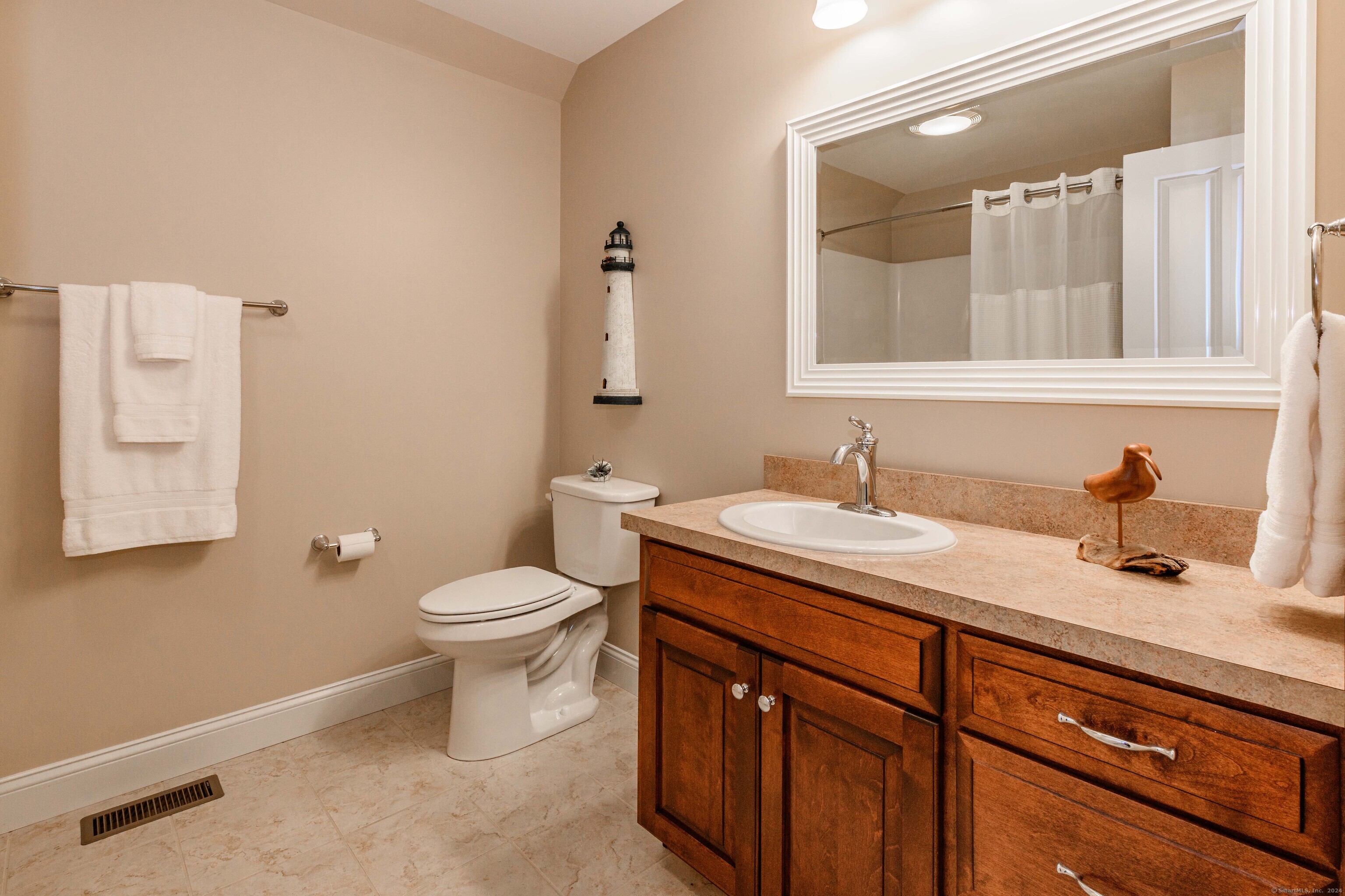 130 Victoria Drive, Cheshire, Connecticut image 33