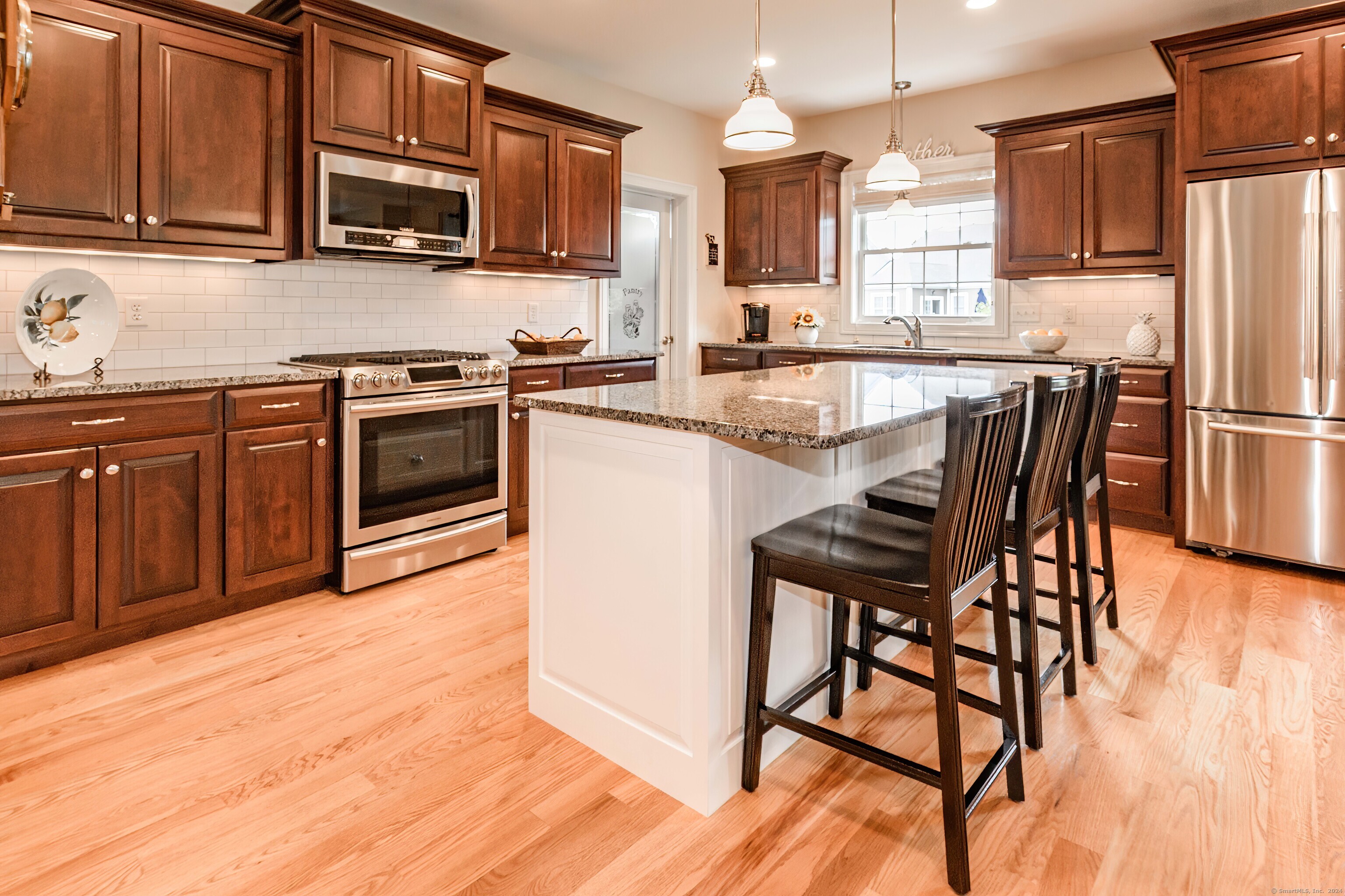 130 Victoria Drive, Cheshire, Connecticut image 14