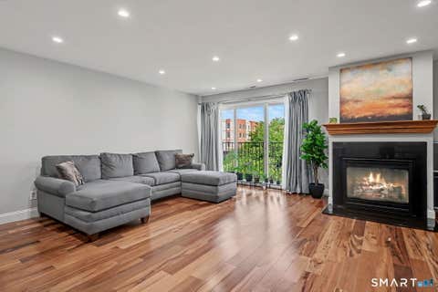 Tiny photo for 1400 Bedford Street #5, Stamford, CT 06905 (MLS # 24189573)