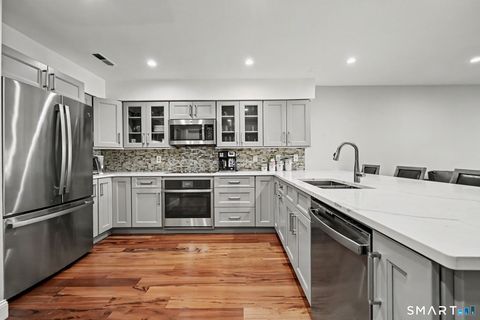 Tiny photo for 1400 Bedford Street #5, Stamford, CT 06905 (MLS # 24189573)
