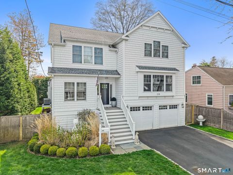 Photo of 228 Eastlawn Street, Fairfield, CT 06824 (MLS # 24168987)