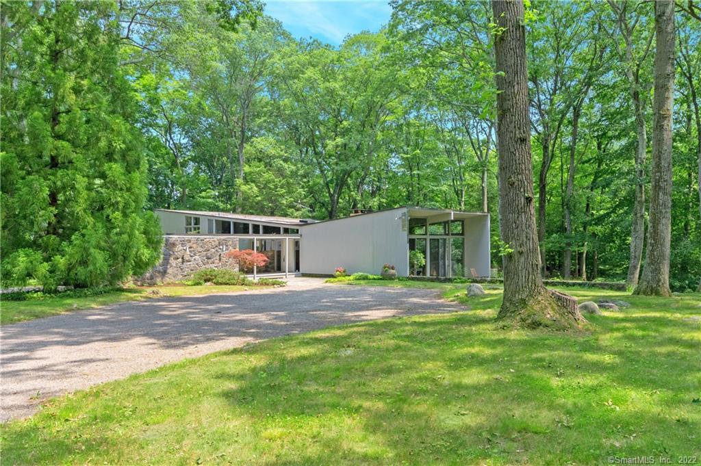 Photo 1 of 96 Turner Hill Road, New Canaan, Connecticut, $950,000, Web #: 170096867