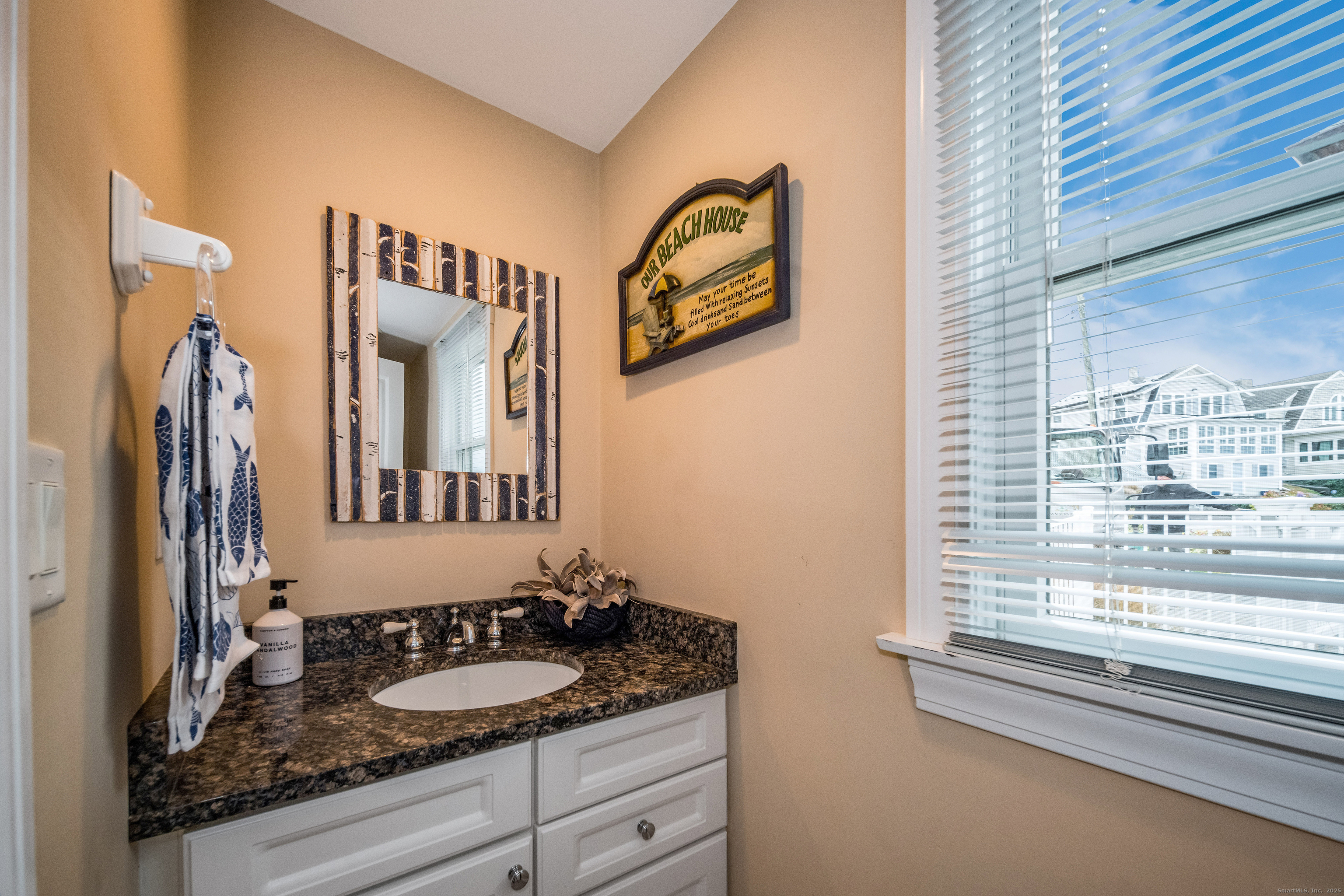 223 Giants Neck Road