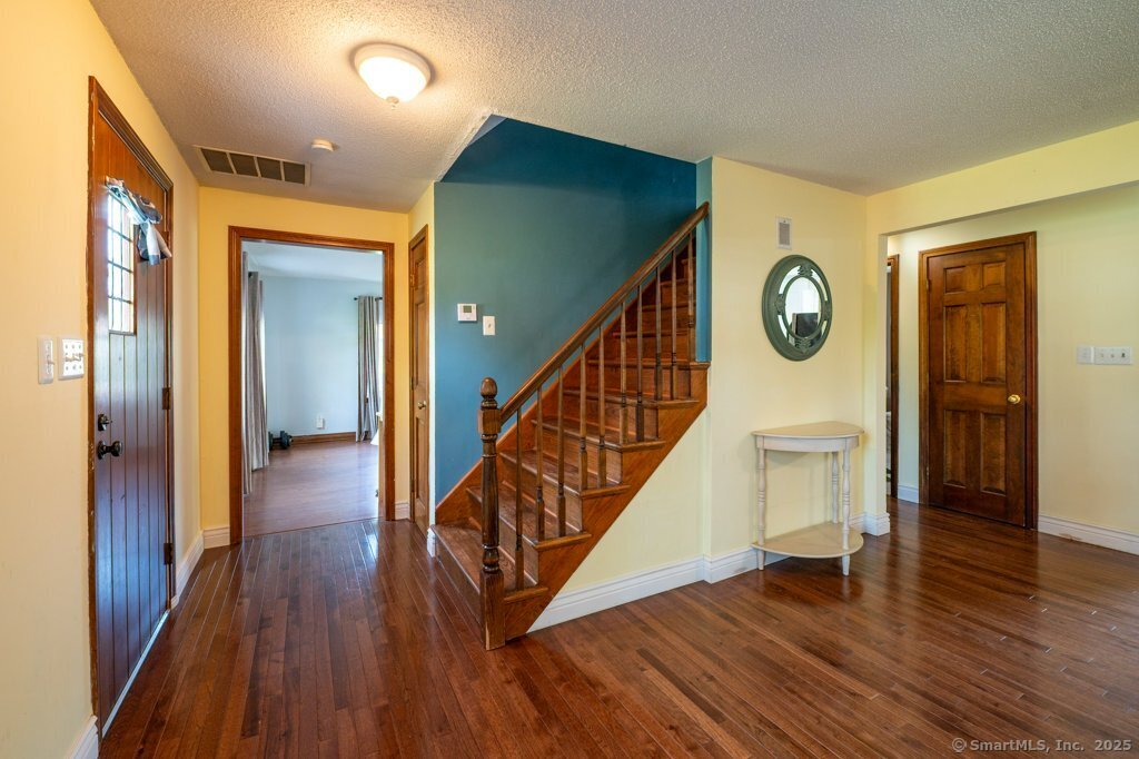 187 Butternut Lane, Southington, Connecticut image 9