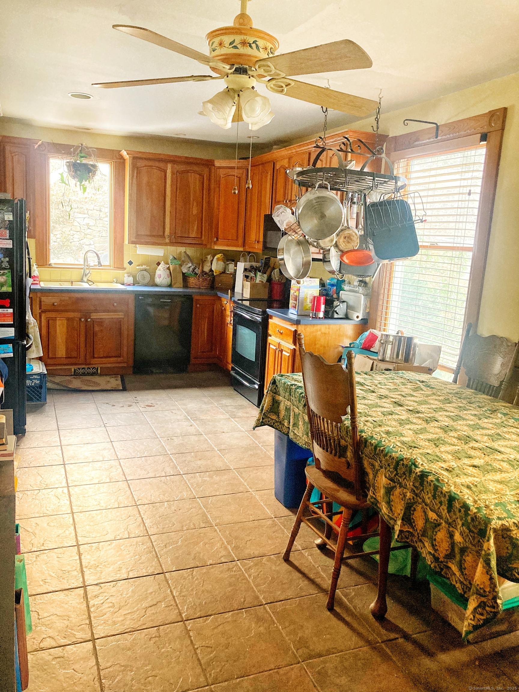 187 Mechanic Street, Stonington, Connecticut image 15