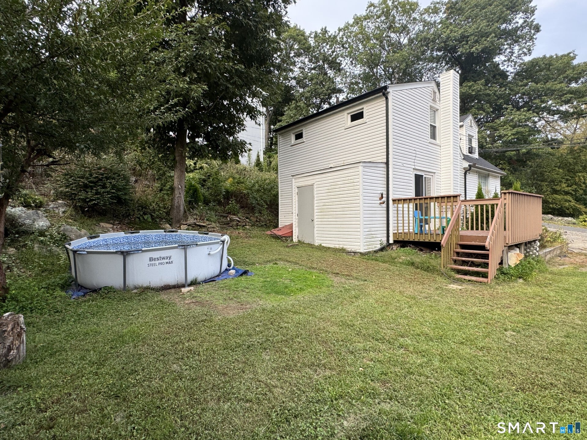 51 Oronoque Trail