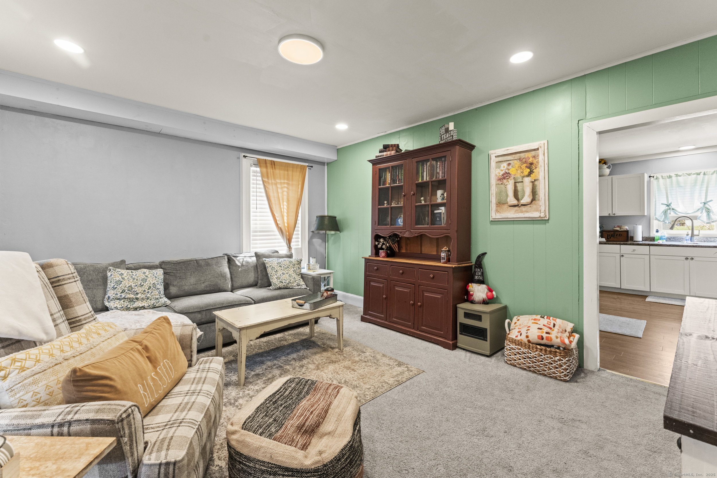 27 High Street, Plainfield, Connecticut image 7