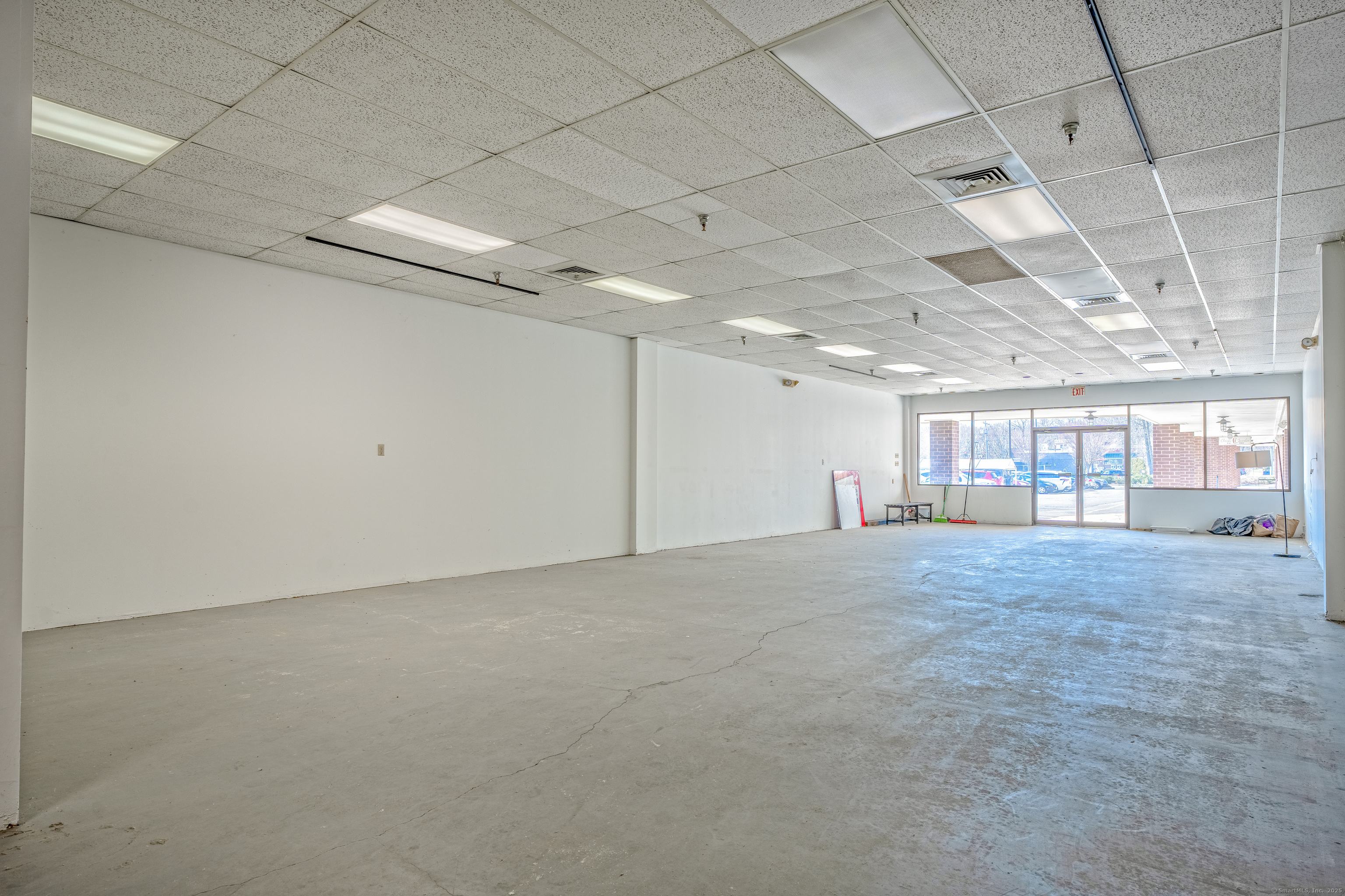 215 East Main Street 1