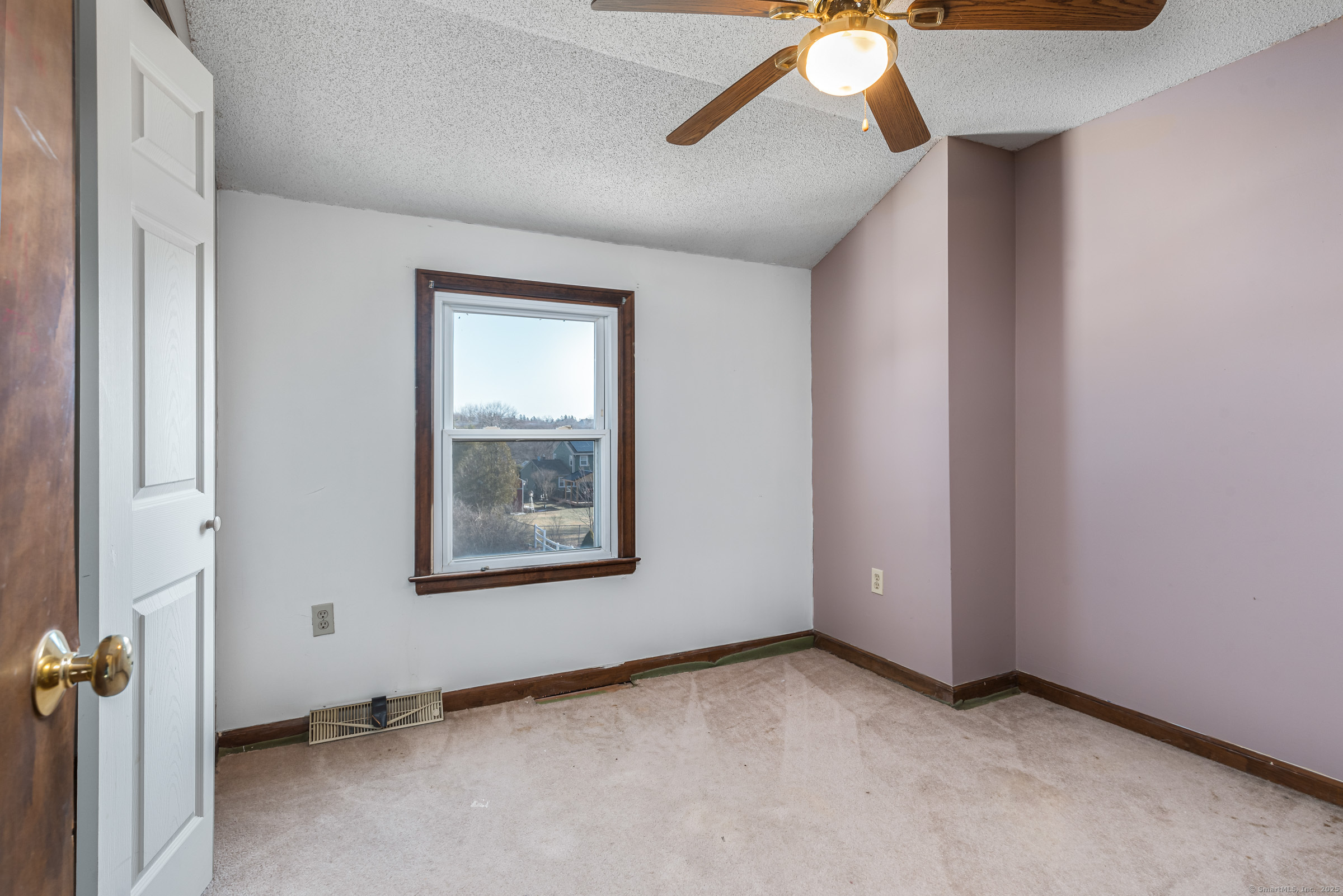 1004 Hill Street, Bristol, Connecticut image 20