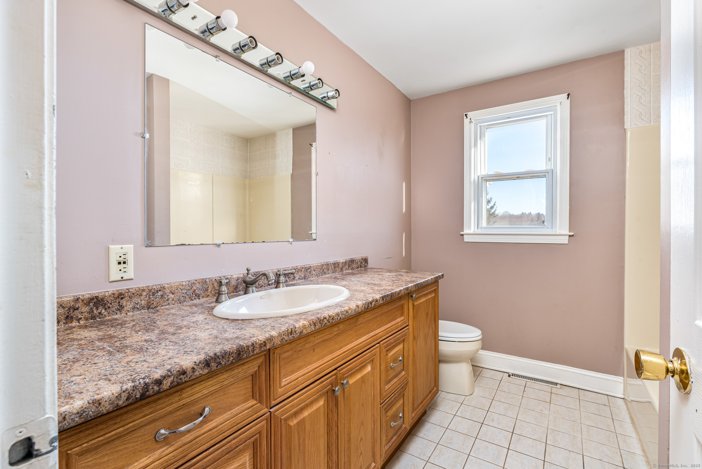 1004 Hill Street, Bristol, Connecticut image 14