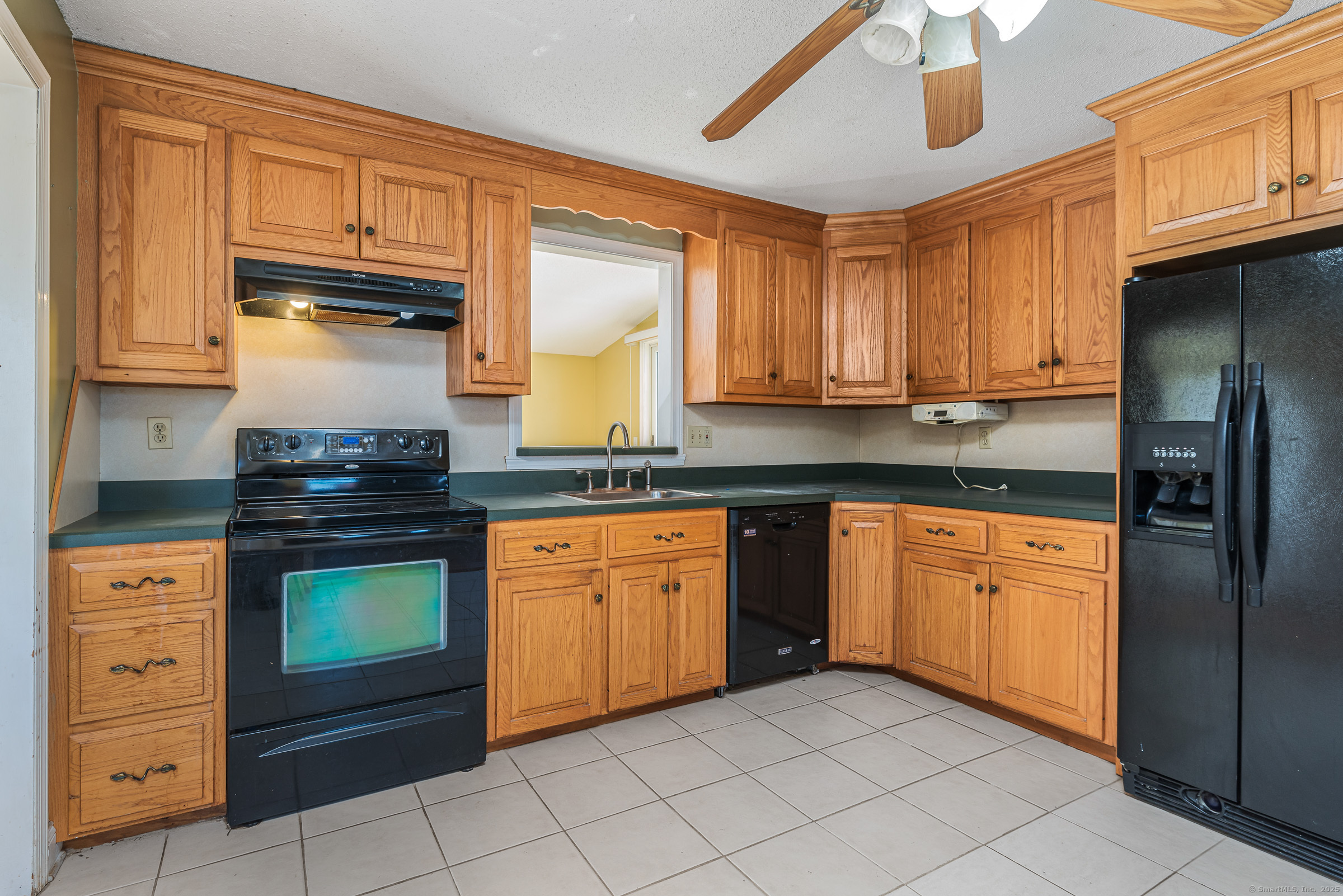 1004 Hill Street, Bristol, Connecticut image 7