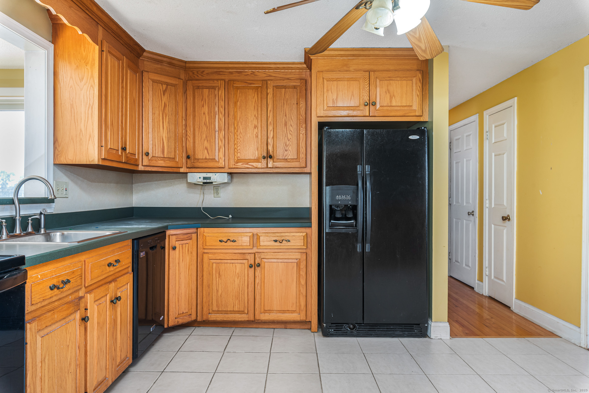 1004 Hill Street, Bristol, Connecticut image 8