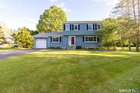 Homes For Sale - 15 Kennedy Road<br/> Windsor, CT 06095
