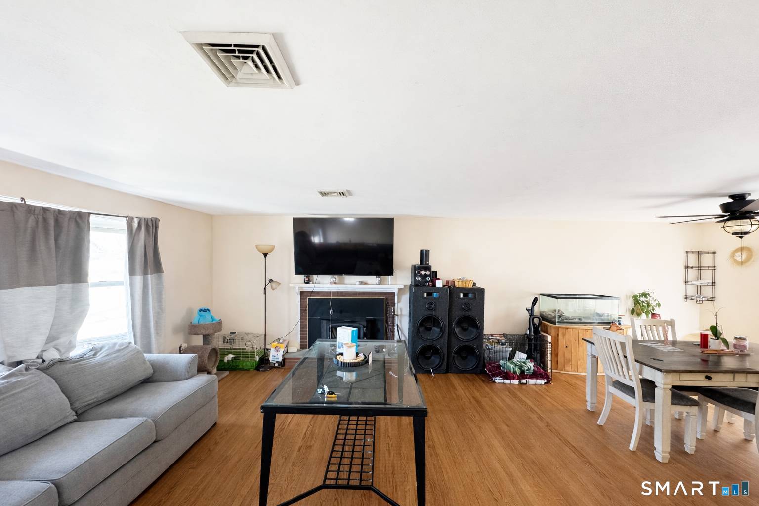 271 Meadowview Drive