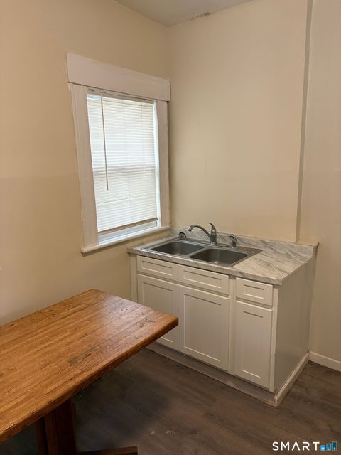 Multifamily For Rent - 1269 Park Avenue<br/> Bridgeport, CT 06604