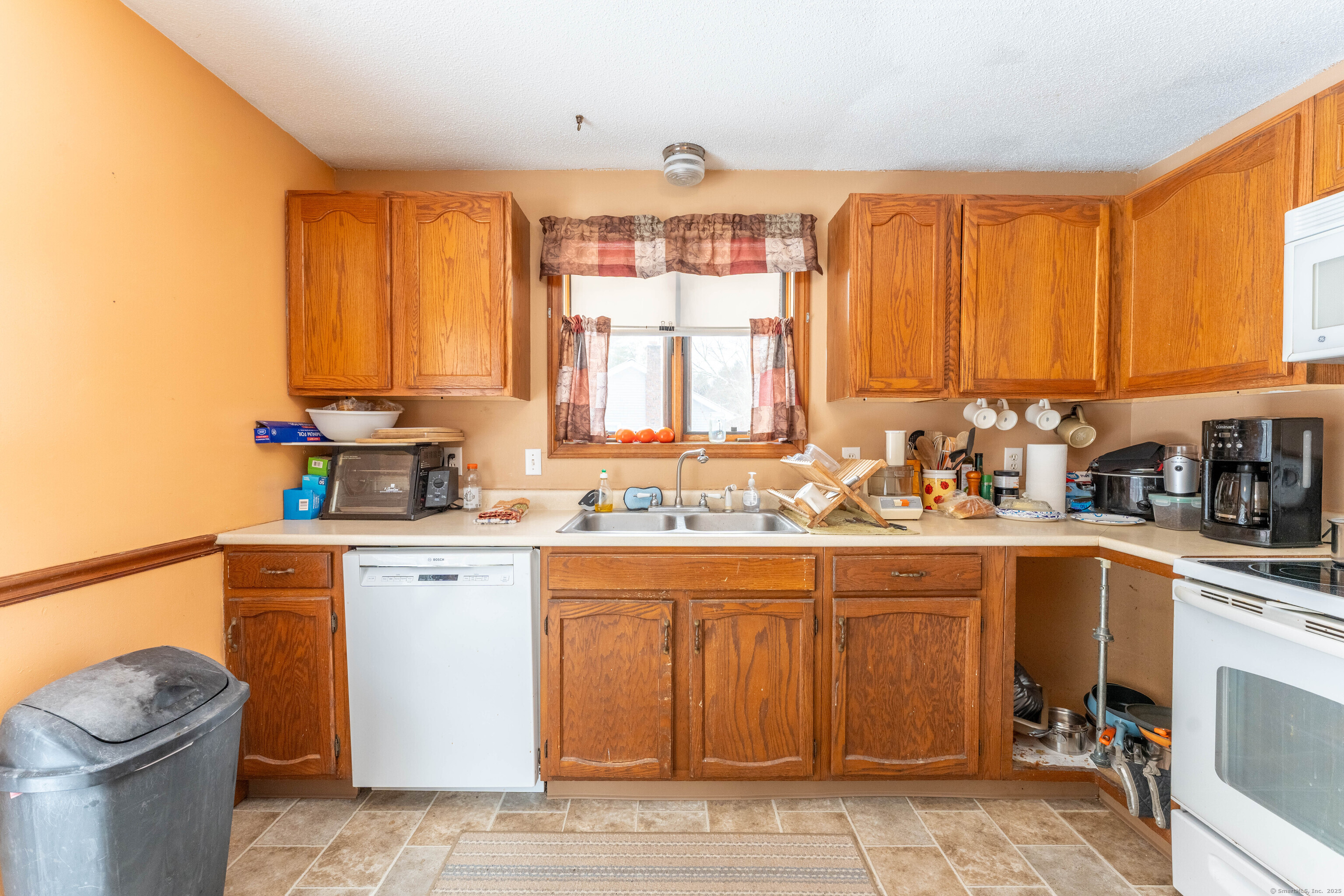 75 Tripp Road, Woodstock, Connecticut image 3