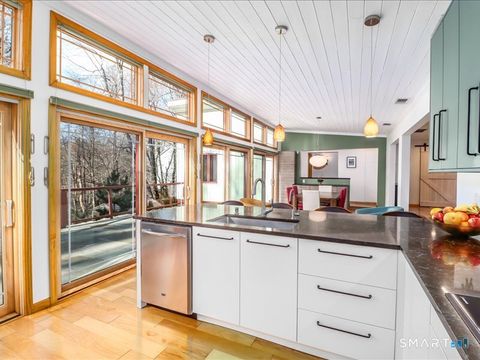 Tiny photo for 106 E Hunting Ridge Road, Stamford, CT 06903 (MLS # 24146138)