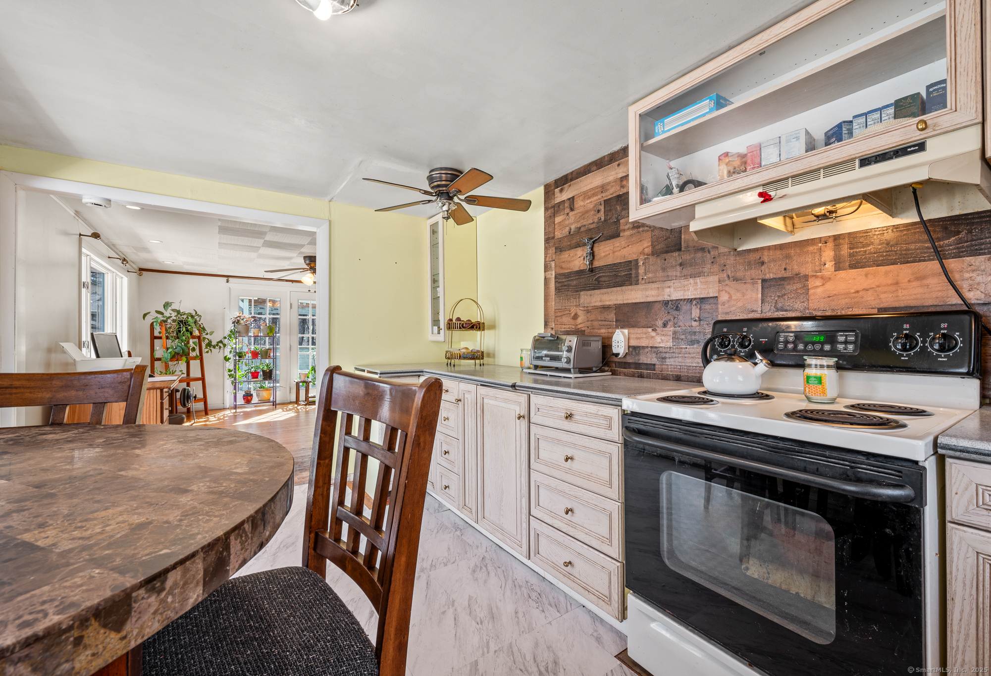 388 Marion Avenue, Southington, Connecticut image 7