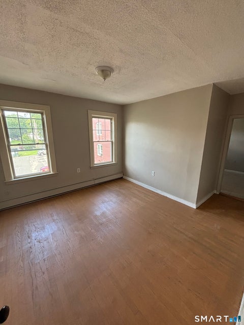 Photo of 256 Mather Street #2B, Hartford, CT 06112 (MLS # 24202197)