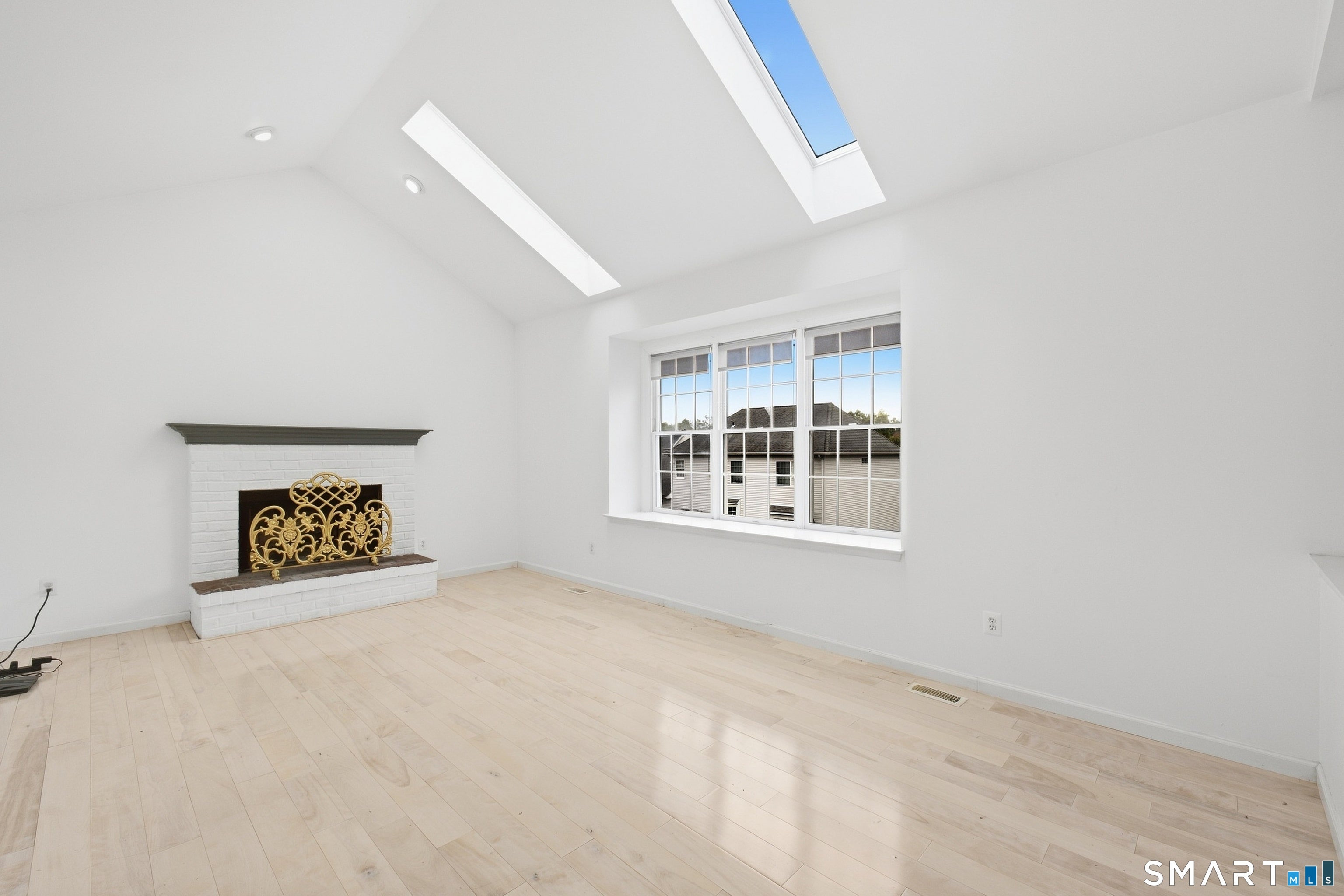 6 Ashley Court