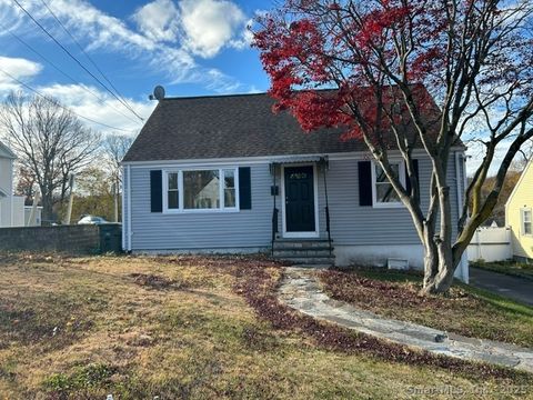 Photo of 755 Old Town Road, Bridgeport, CT 06606 (MLS # 24142070)