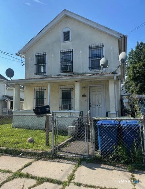 Multifamily For Rent - 680 Ogden Street #2<br/> Fairfield County, Bridgeport, CT 06608