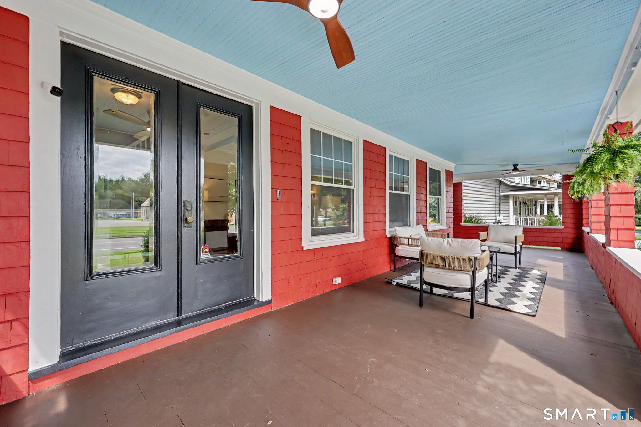 594 Stratfield Road