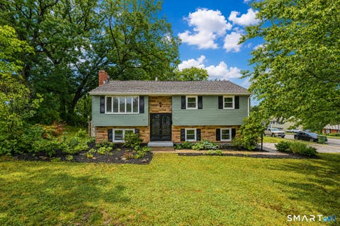Photo of 225 Stonecrest Drive, Bristol, CT 06010 (MLS # 24194941)