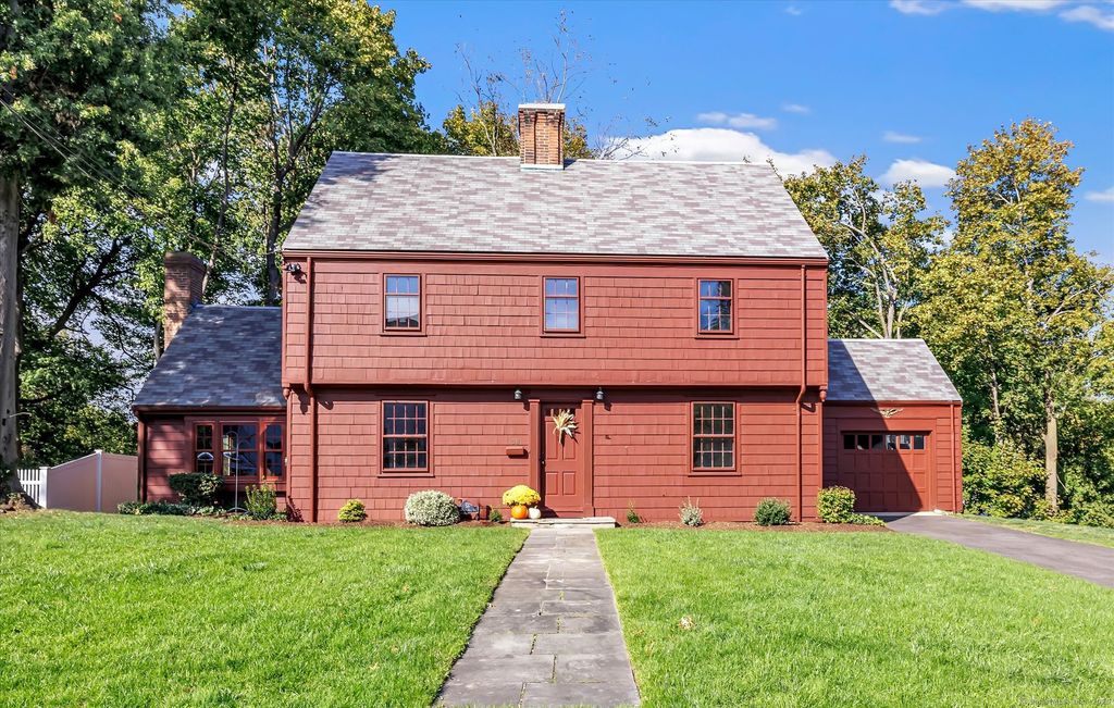 Photo of 58 Academy Hill Terrace, Stratford, CT 06615 (MLS # 24132422)