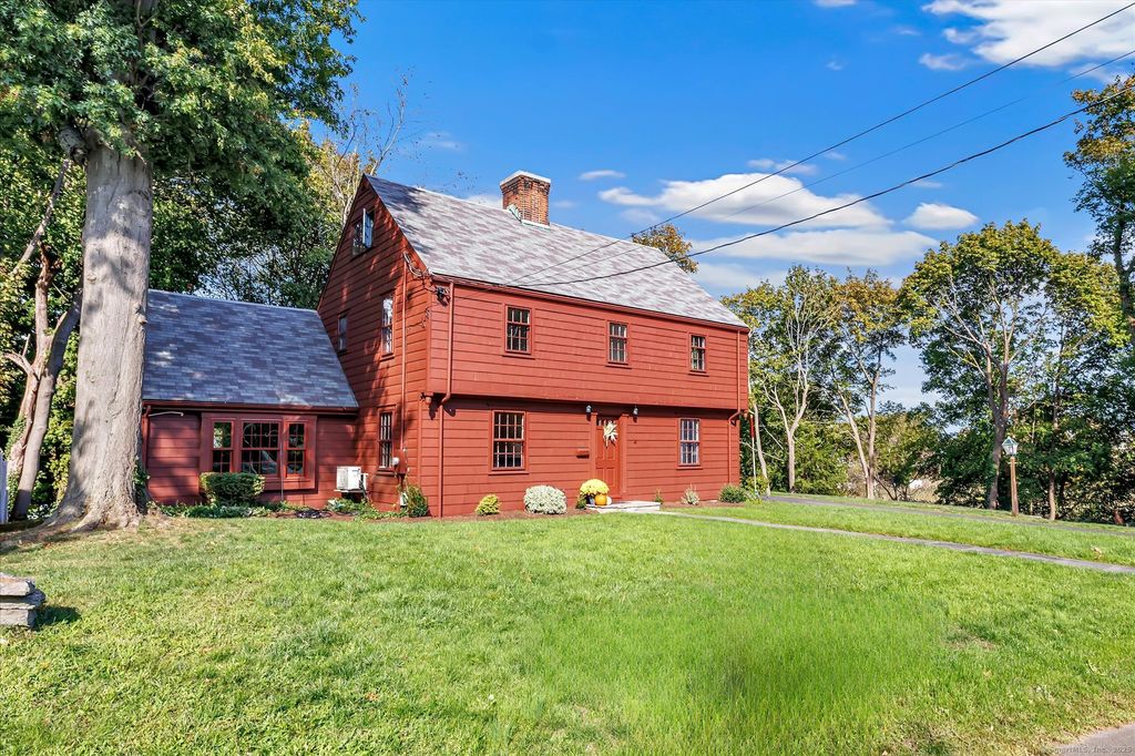 Photo of 58 Academy Hill Terrace, Stratford, CT 06615 (MLS # 24132422)