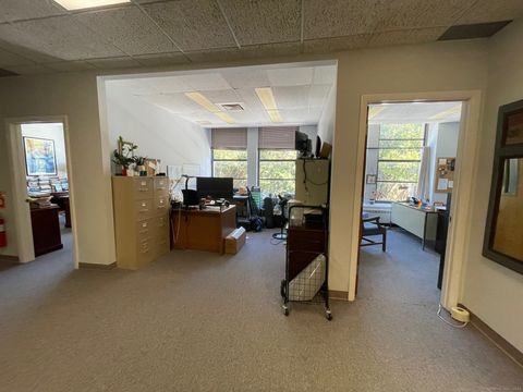 Tiny photo for 950 Chapel Street, New Haven, CT 06510 (MLS # 24122792)