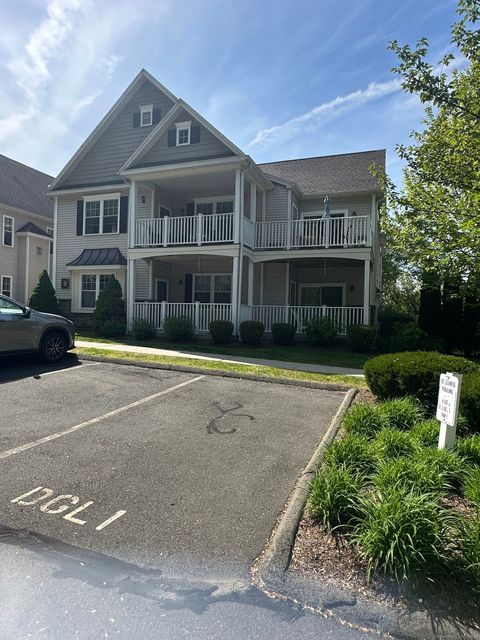 95 South Ridge Lane D201 Berlin CT 06037