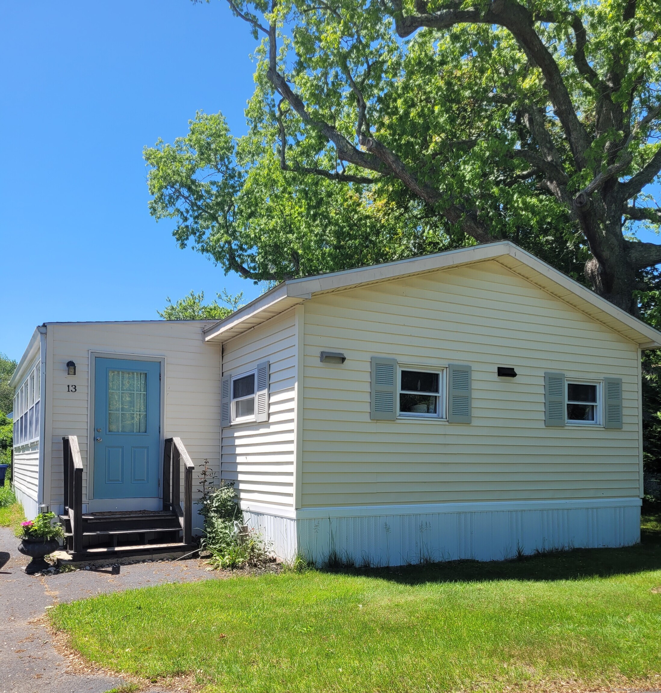 13 Green Acres Park Drive, Westbrook, Connecticut image 16