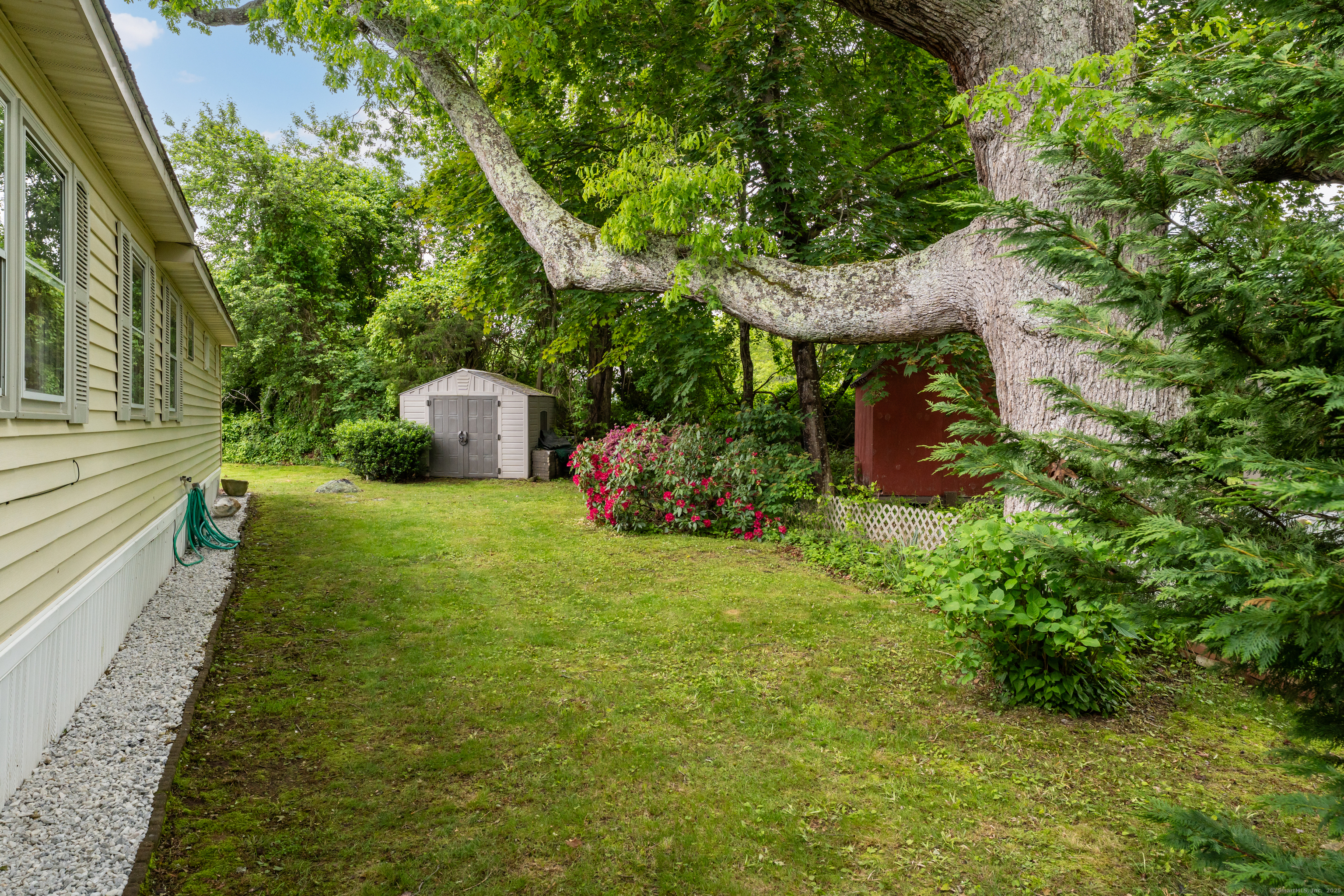 13 Green Acres Park Drive, Westbrook, Connecticut image 19