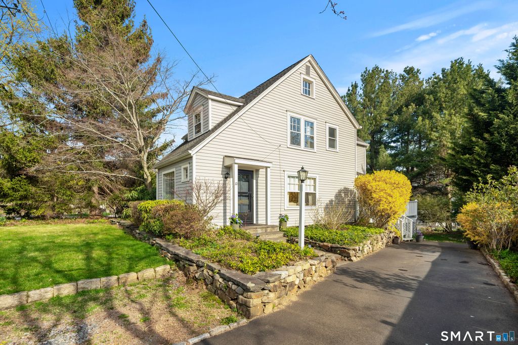 Photo of 10 Hunt Street, Norwalk, CT 06853 (MLS # 24166664)