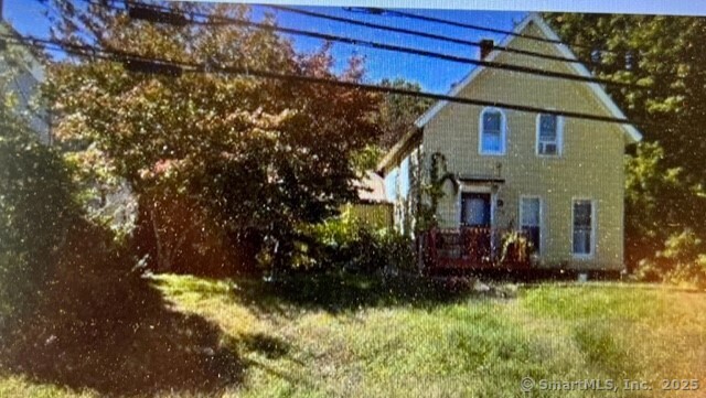 Boswell Avenue, Norwich, Connecticut - 4 Bedrooms  
2 Bathrooms  
8 Rooms - 