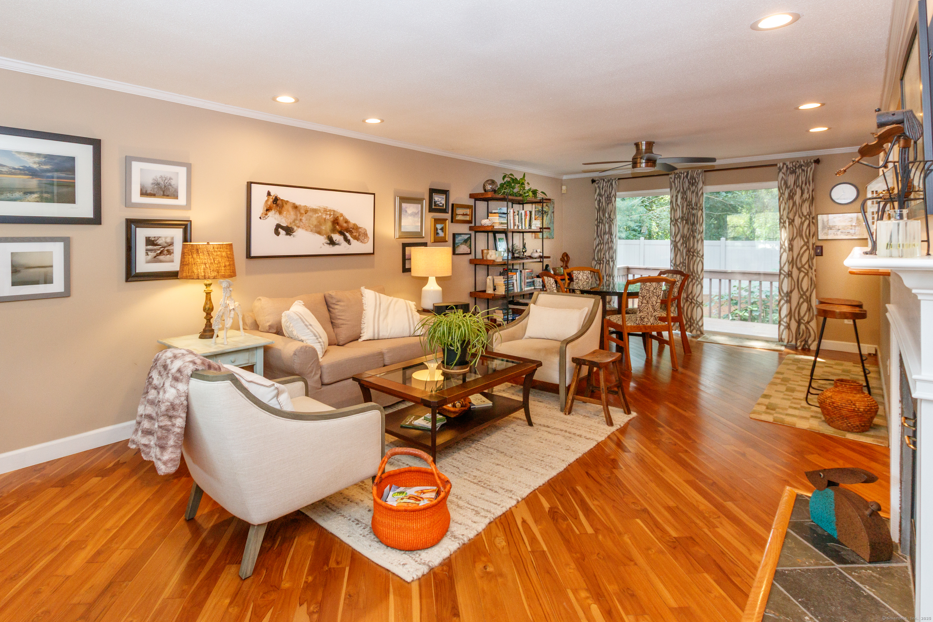 1903 Meadowview Drive 1903