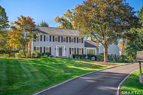 Homes For Sale - 15 Schoolhouse Place<br/> Ridgefield, CT 06877