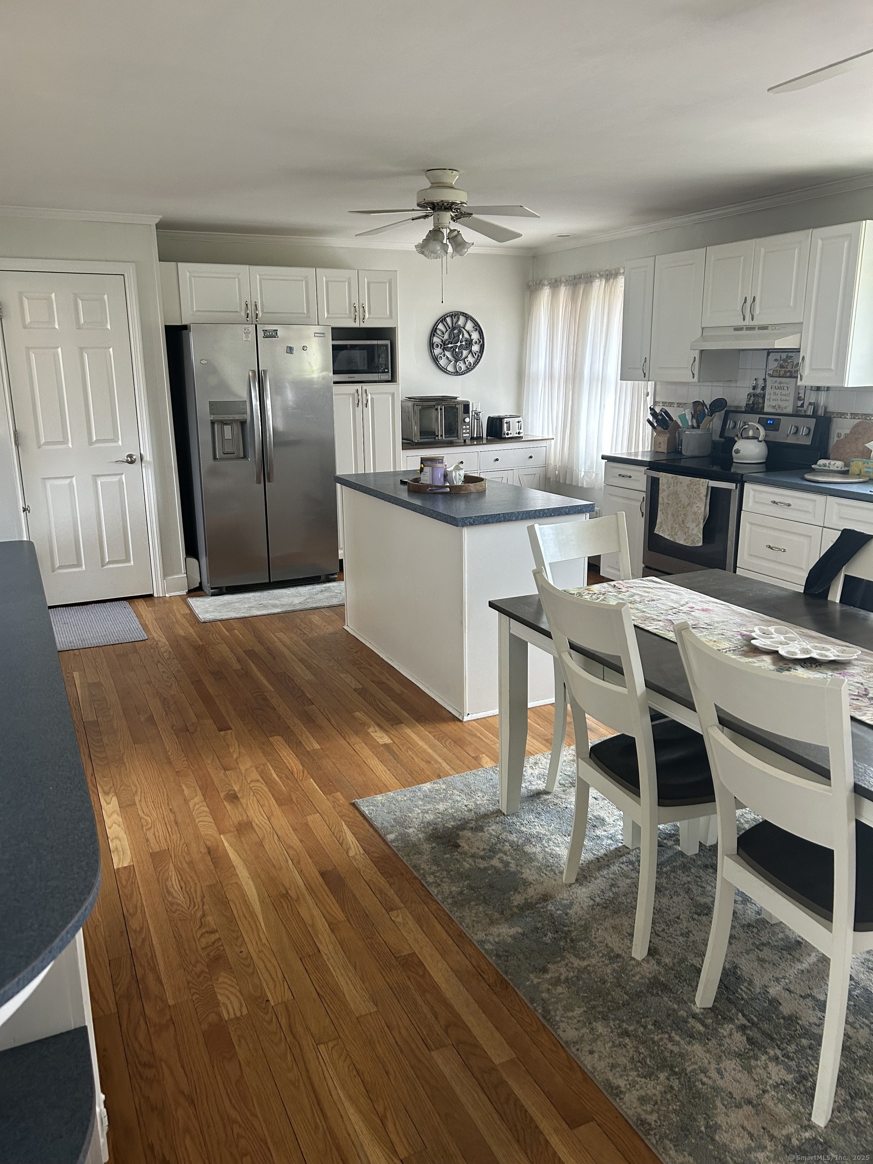 70 Oakridge Road, Waterbury, Connecticut image 3