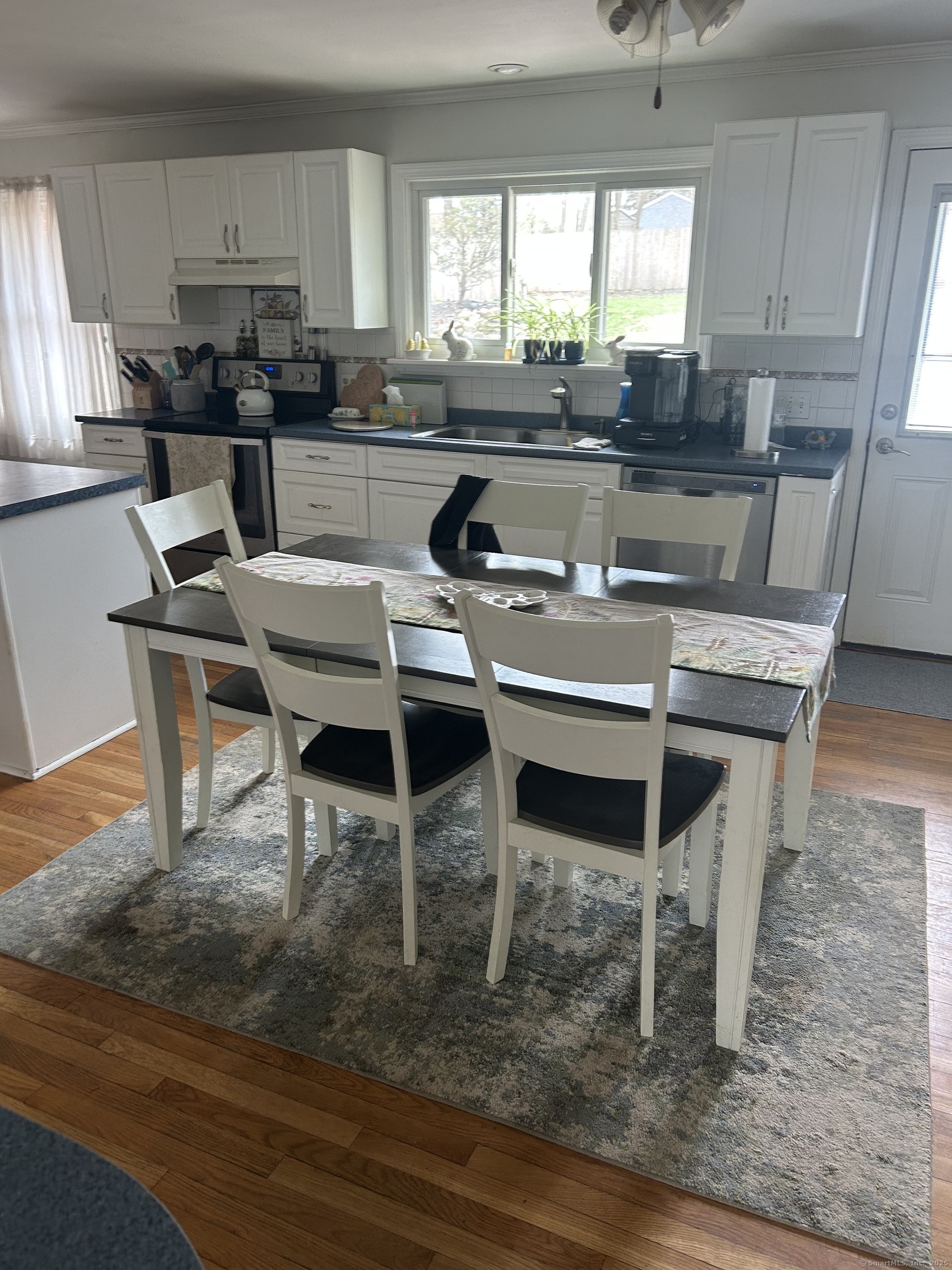 70 Oakridge Road, Waterbury, Connecticut image 4